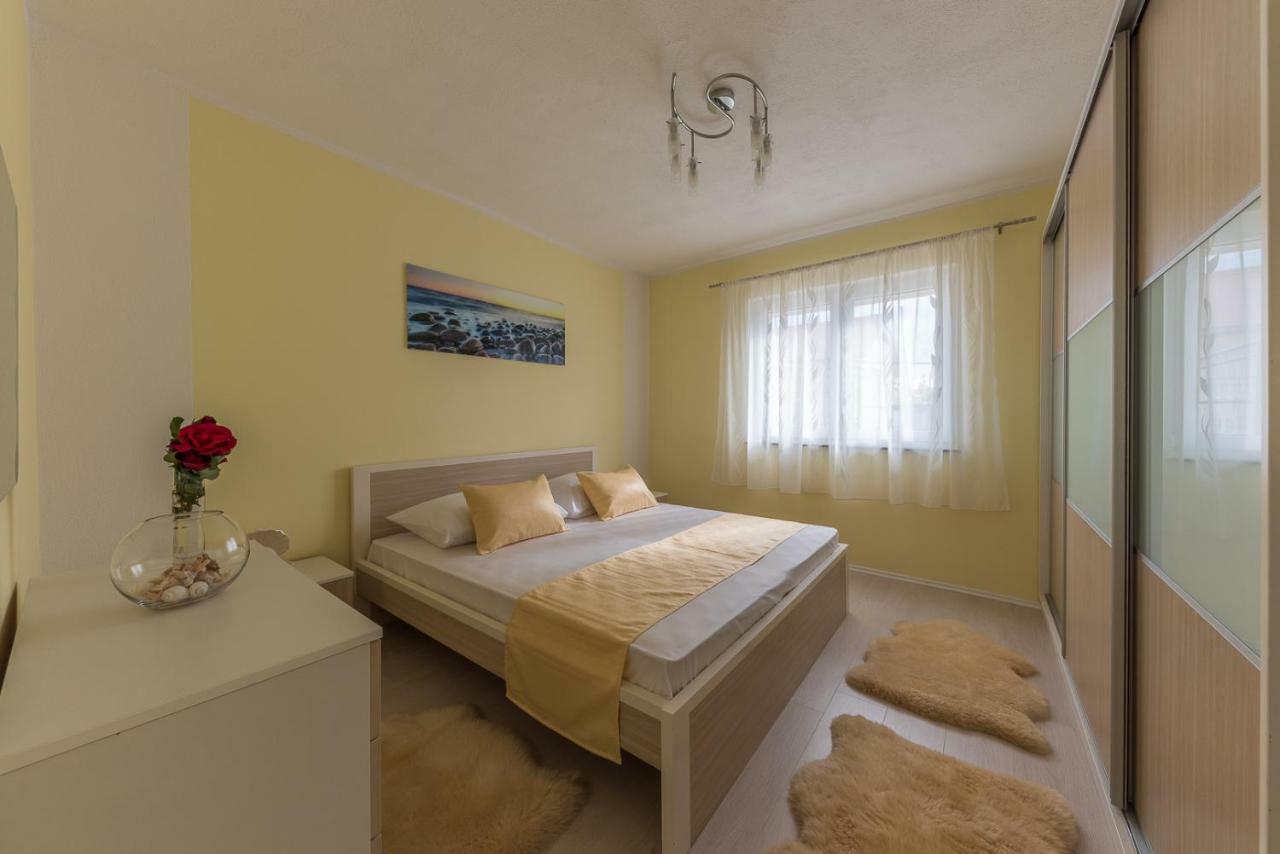 Apartment Danijela II شيبينيك المظهر الخارجي الصورة