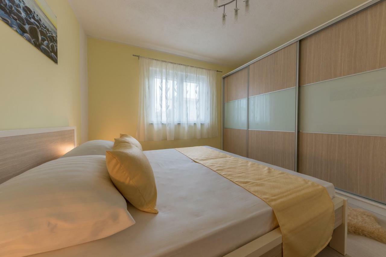 Apartment Danijela II شيبينيك المظهر الخارجي الصورة